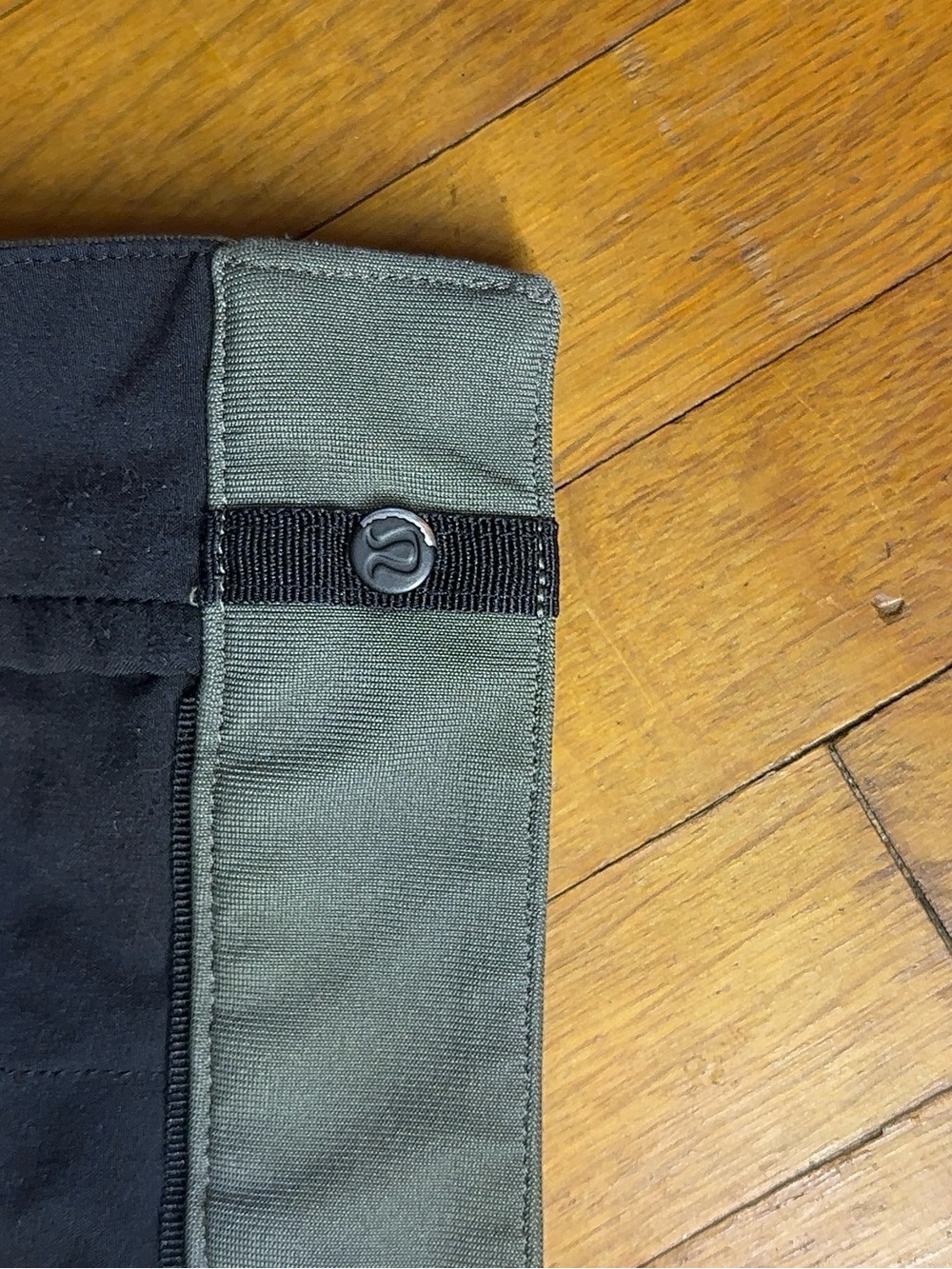 Lululemon Men’s ABC Warpstreme 5 Pocket Pants Olive Green Size 33x30 - Picture 9 of 16